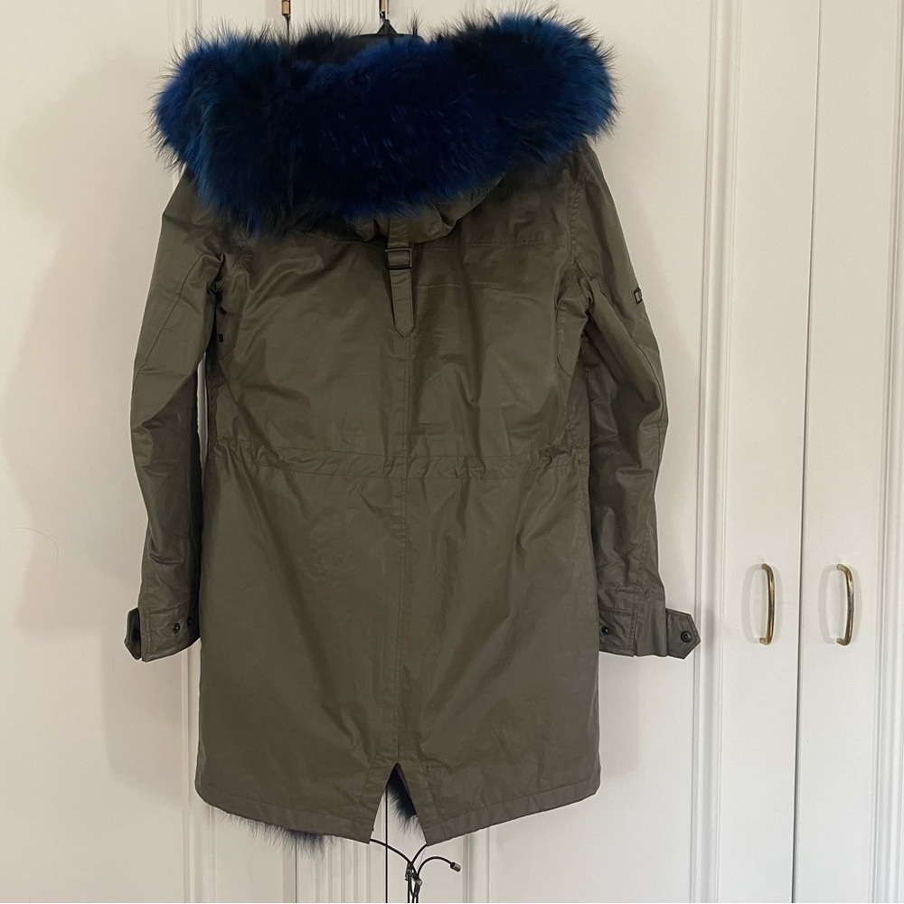 SAM Lux Limelight Hooded Parka Fur convertible to vest, Army green and blue - Picture 2 of 8